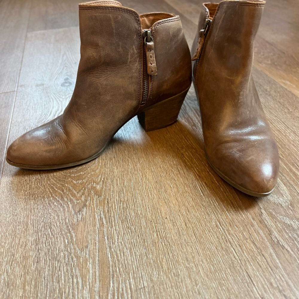 Frye Tan Leather Ankle Booties